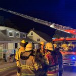 Dachstuhlbrand im Stadtteil Kippekausen in Bergisch Gladbach